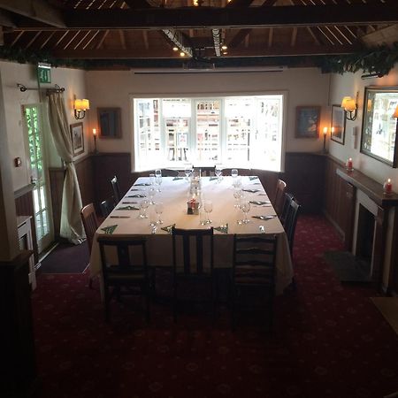The Wheatsheaf Inn Cuckfield المظهر الخارجي الصورة